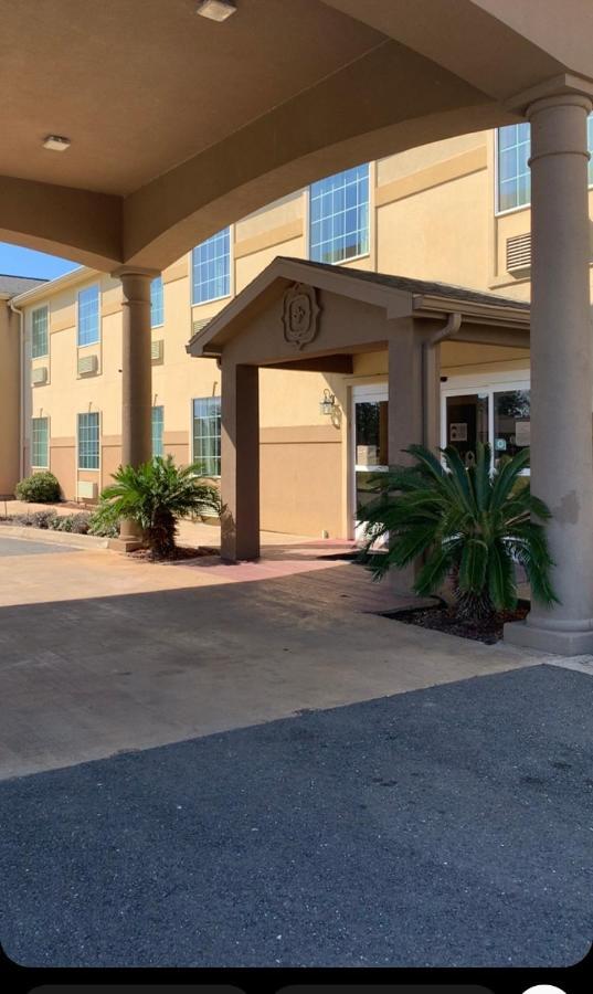 Rodeway Inn & Suites Winnfield Bagian luar foto