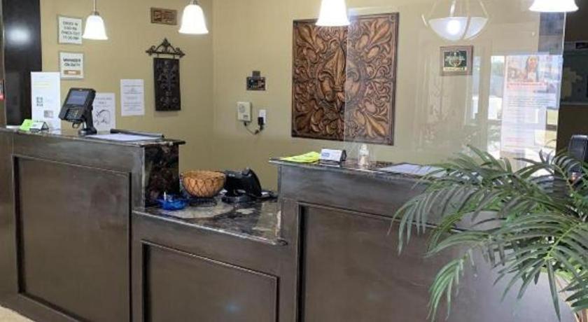 Rodeway Inn & Suites Winnfield Bagian luar foto
