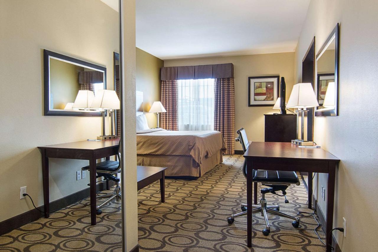 Rodeway Inn & Suites Winnfield Bagian luar foto